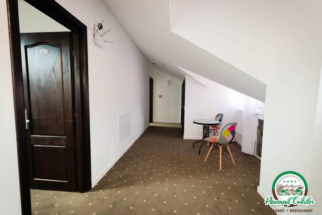 cazare motel Bucovina Campulung Moldovenesc Paunasul Codrilor